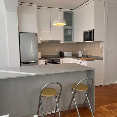 Sunset Guest Matosinhos (Porto)