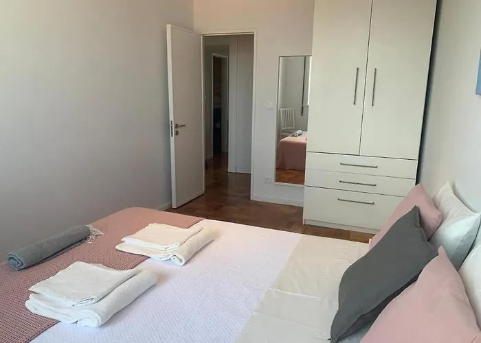 Sunset Guest Apartment *